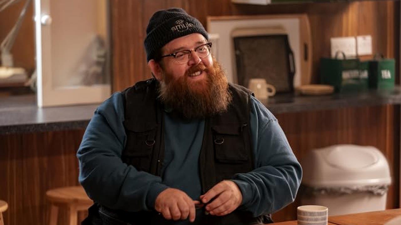 Nick Frost est particulièrement touchant dans le rôle de Gus, mais n'oublie pas d'être drôle !