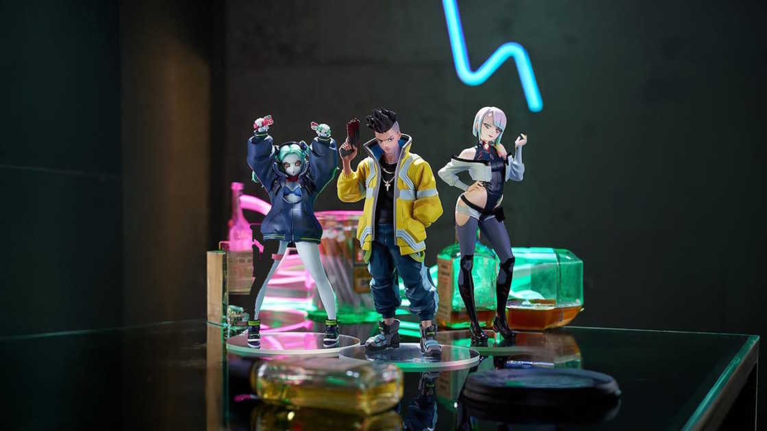 Les figurines de Rebecca, David et Lucy de la gamme Pop Up Parade de Good Smile Company.