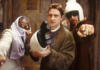 Ford Prefect, Arthur Dent et Zaphod Beeblebrox dans Le Guide du Voyageur Galactique.