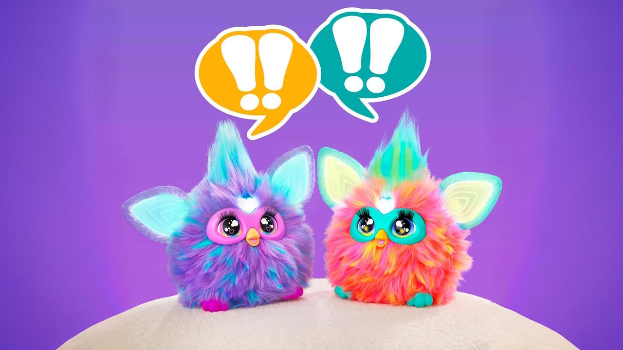 Les nouveaux Furby 2023 intègre maintenant une intelligence artificielle pour davantage d'interactions.