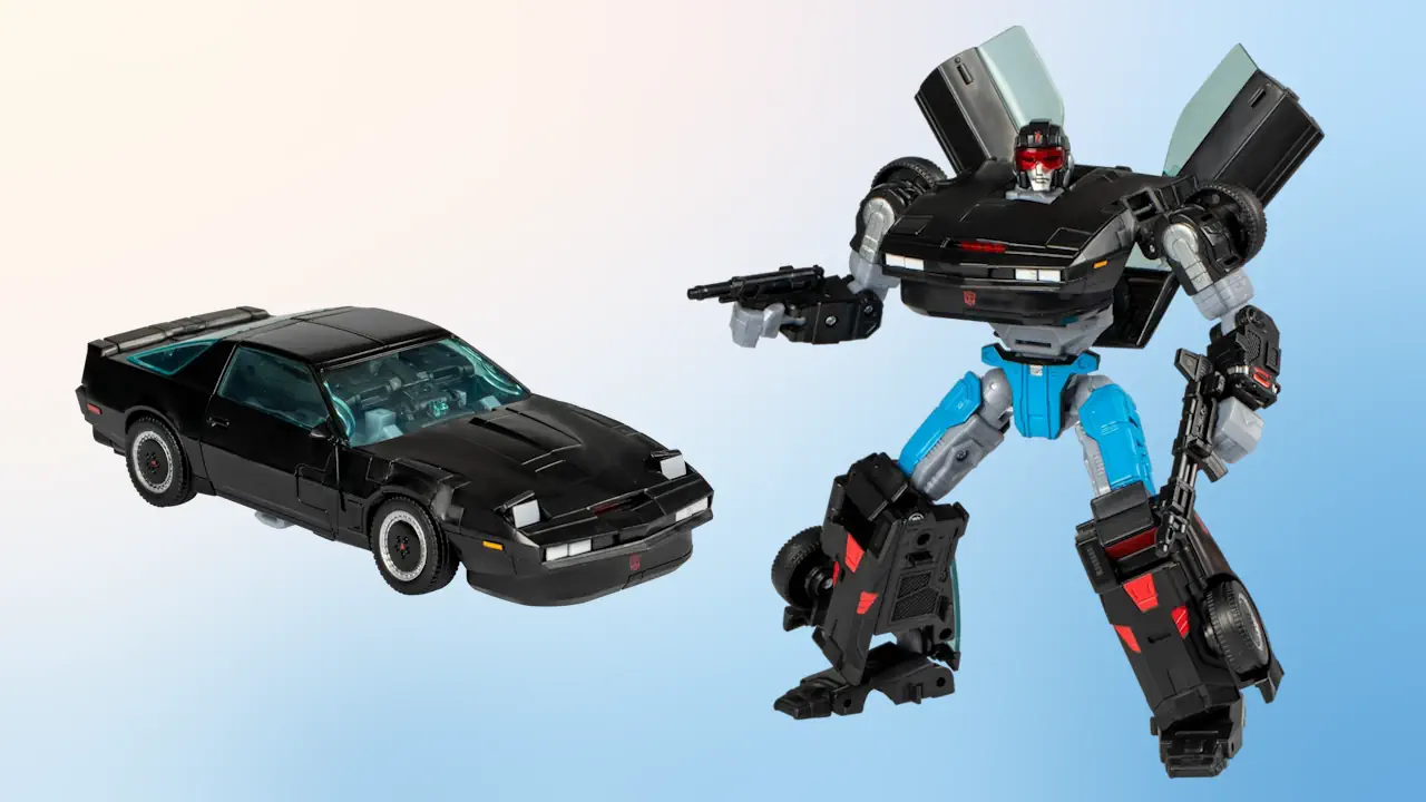 Knight Rider x Transformers : K.I.T.T., la voiture de K2000 qui se transforme en robot.