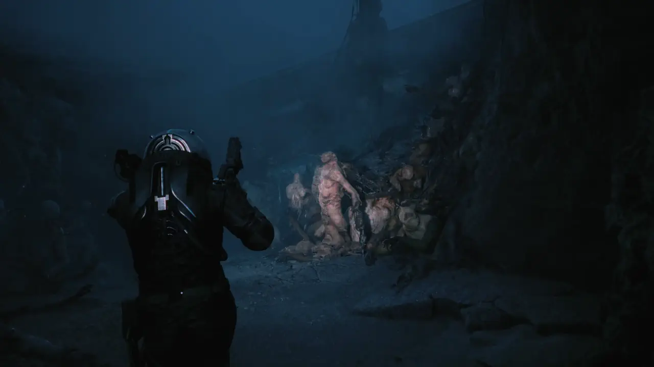 Porté par une direction artistique saisissante et un sound design oppressant, Cronos: The New Dawn plonge le joueur dans une immersion sensorielle forte. Son gameplay profond et exigeant récompense l’exploration et les choix tactiques.