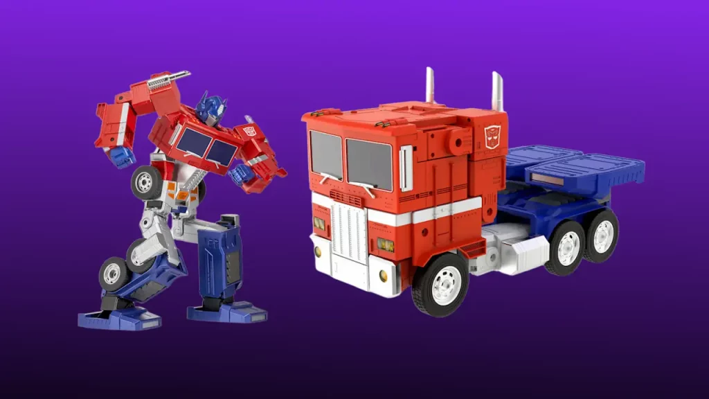 Le robot transformable Robosen Flagship Optimus Prime.