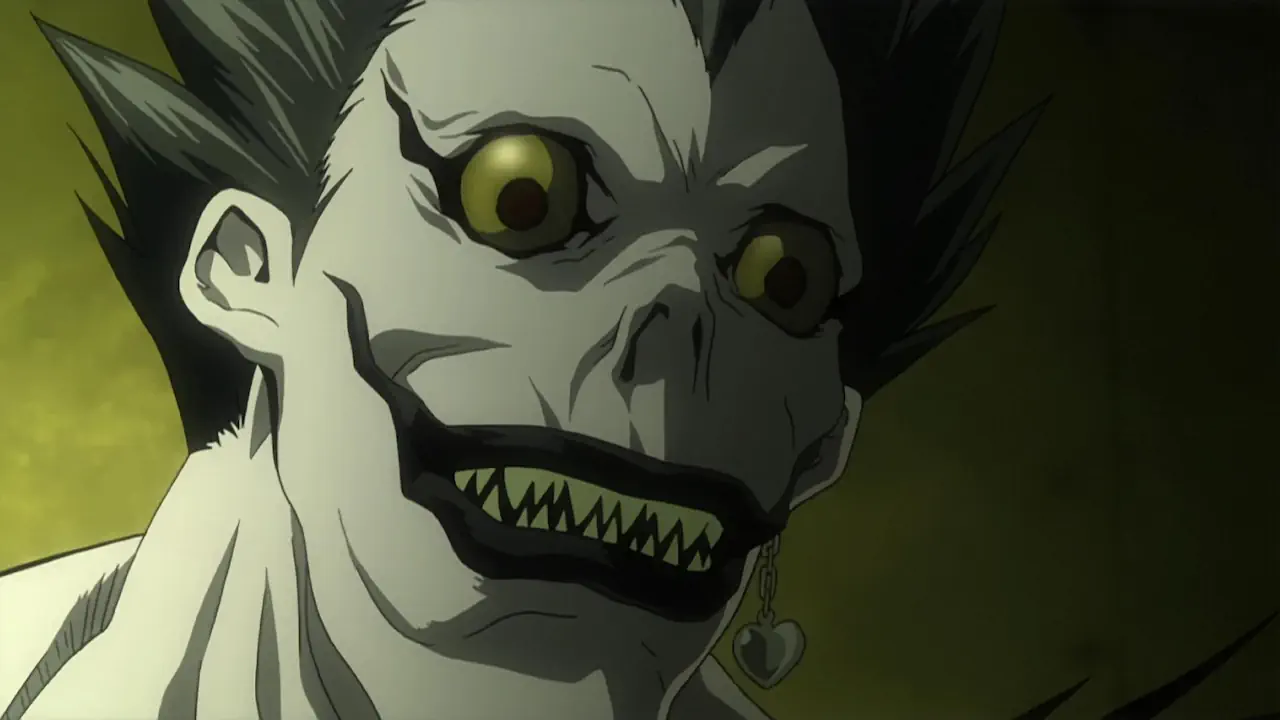 Shinigami Ryuk accompagne Kira dans son parcours avec le Death Note.