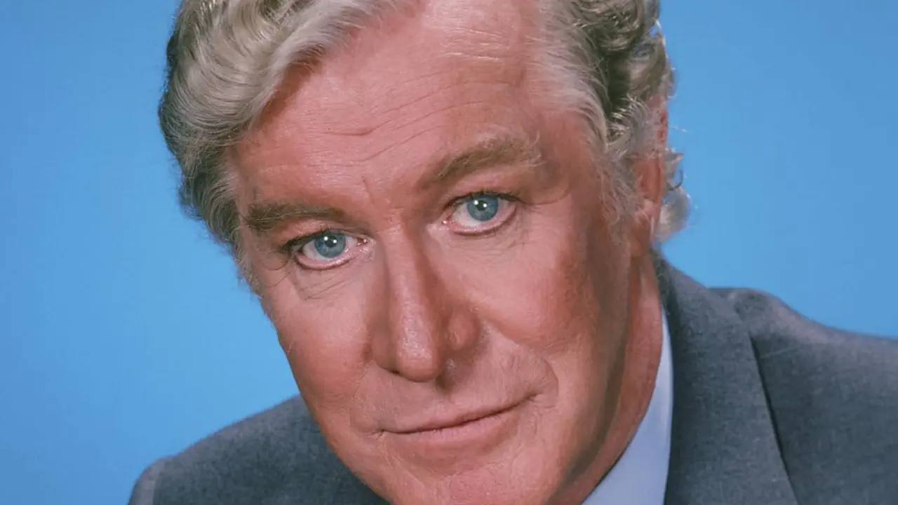Edward Mulhare dans le rôle de Devon Miles.